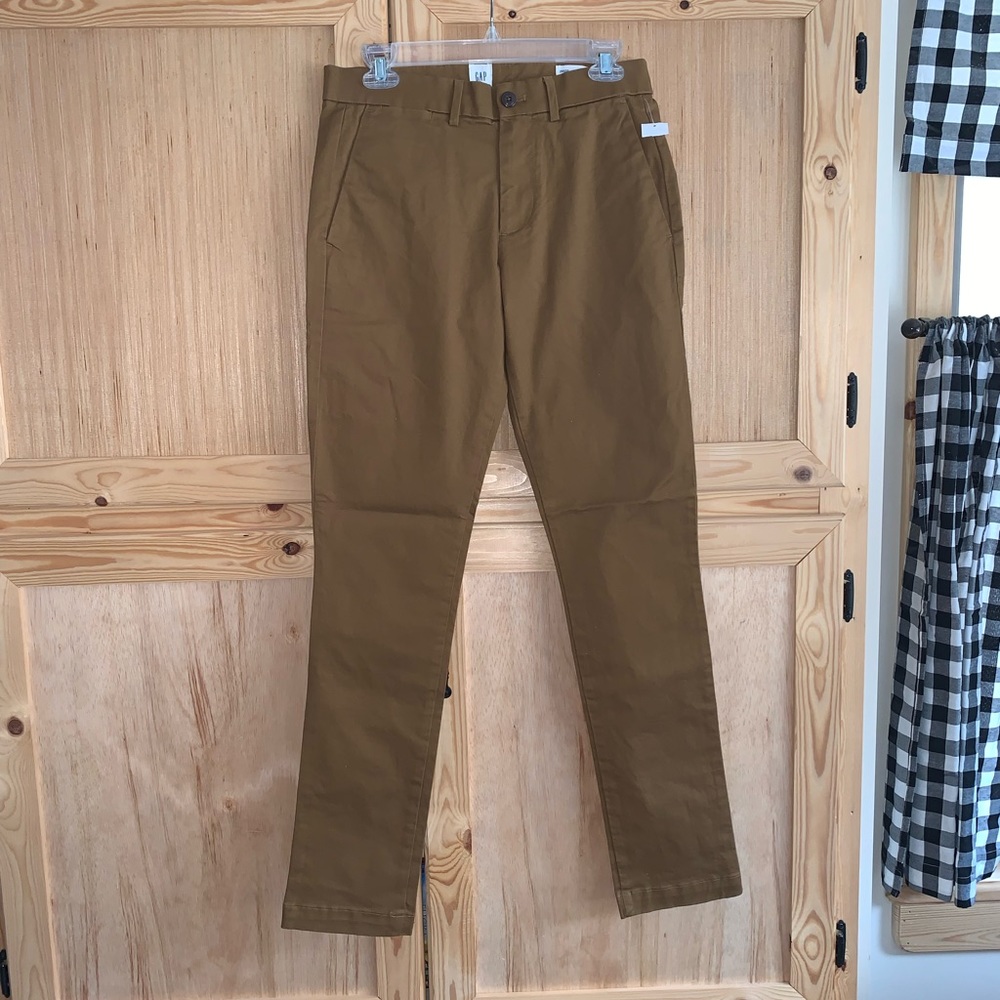 Gap NWT dark khaki brown “Skinny” chino pants size 29 x 32